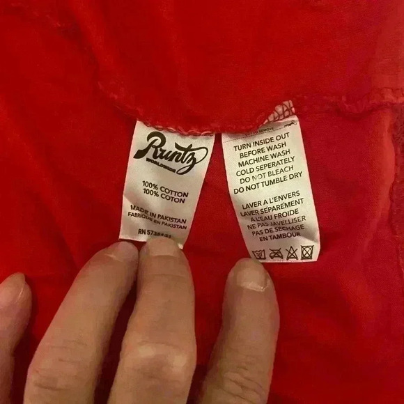 Mens Runtz Shirt/Short Set in Red with blue logo Both pieces are an XL - Picture 7 of 16